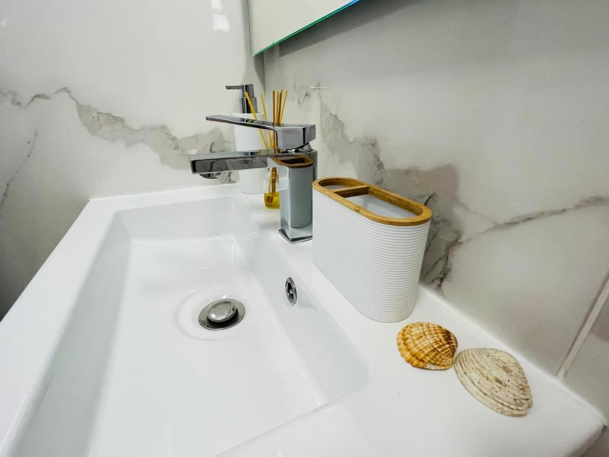 Tiny Beach House อาร์มาซอง เด เปรา ภายนอก รูปภาพ